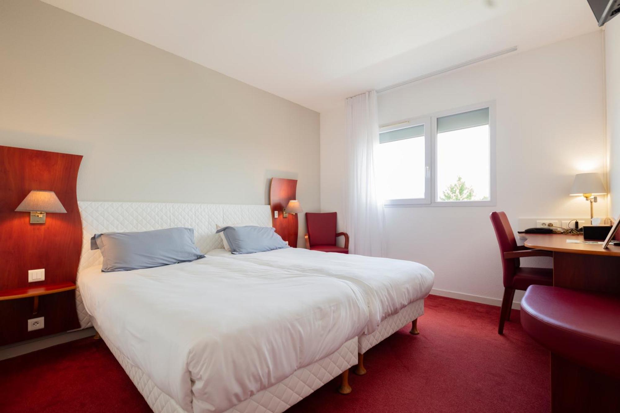 Artemis Hotel & Spa Bistro Coquet Brioude Quarto foto