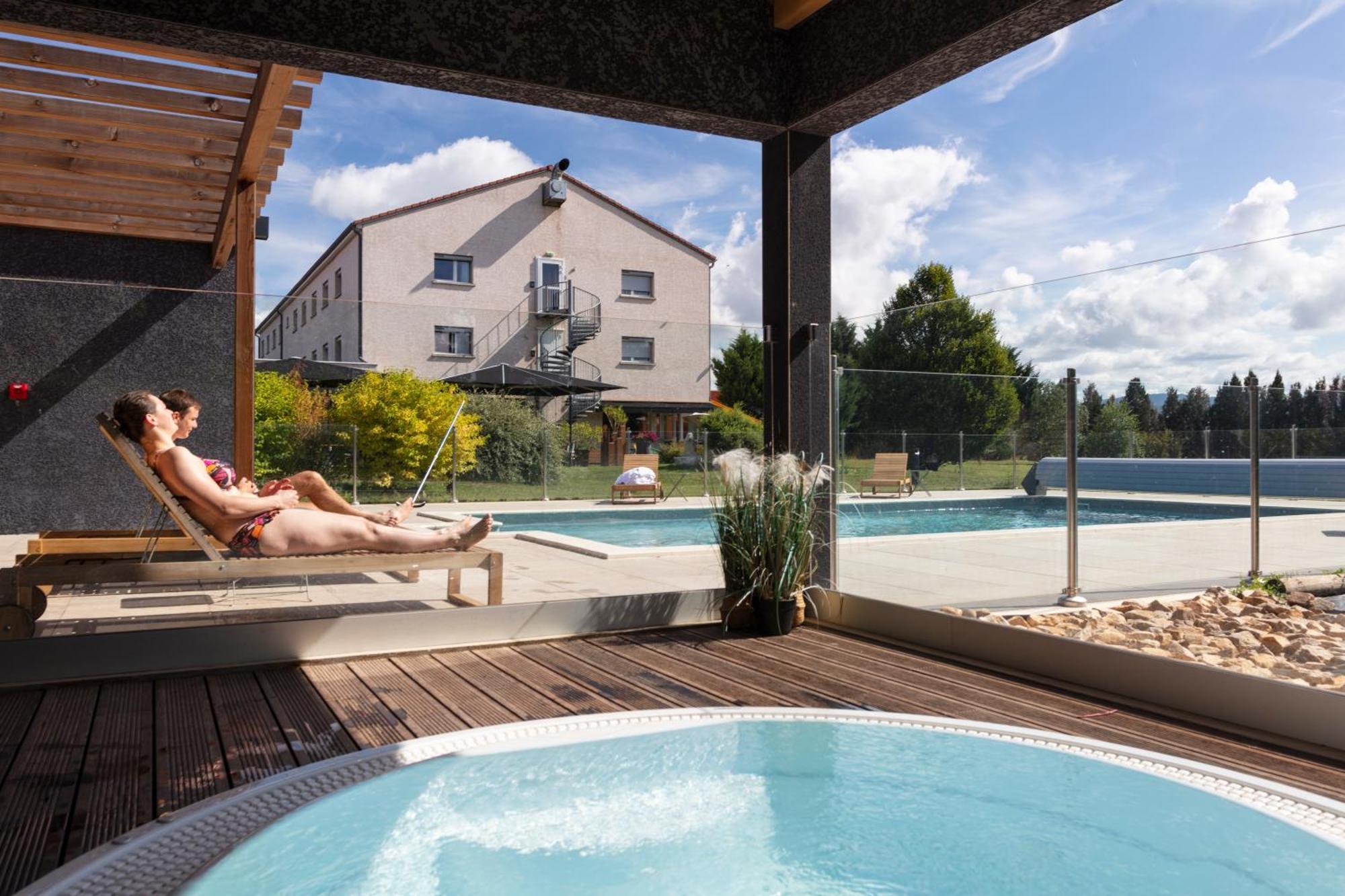 Artemis Hotel & Spa Bistro Coquet Brioude Exterior foto